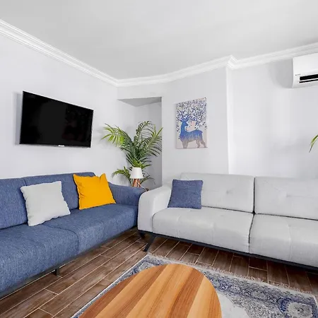 Modern Balcony Flat 10 Minutes To Ueskuedar Seafro *